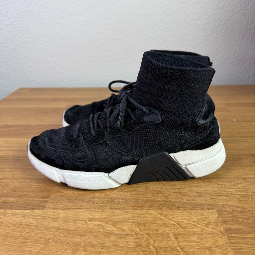 Mark Nason x Skechers Calf Hair Size 7‎